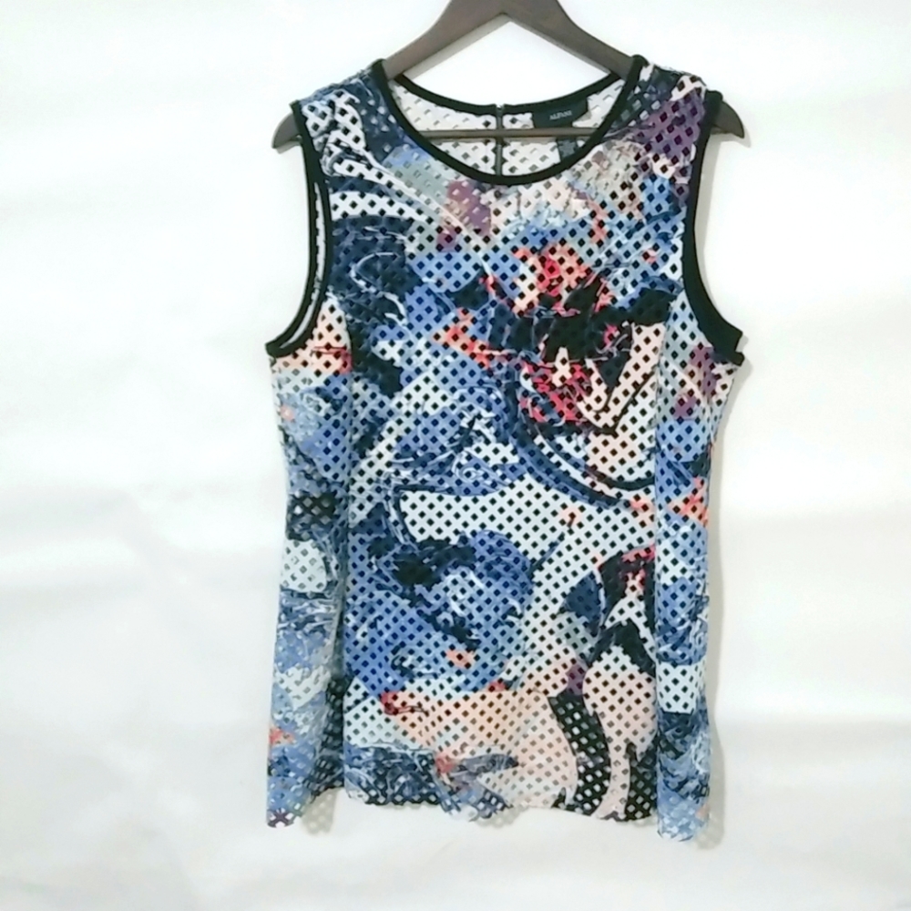 Alfani L Sleeveless Black Colors Heavy Mesh Tunic Top